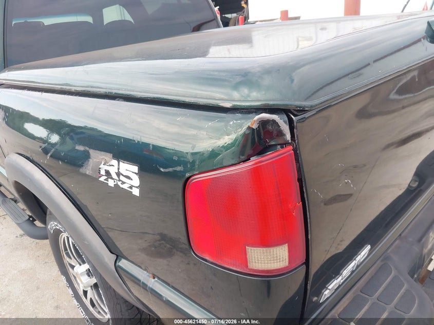 2003 CHEVROLET S-10 auction photo 6