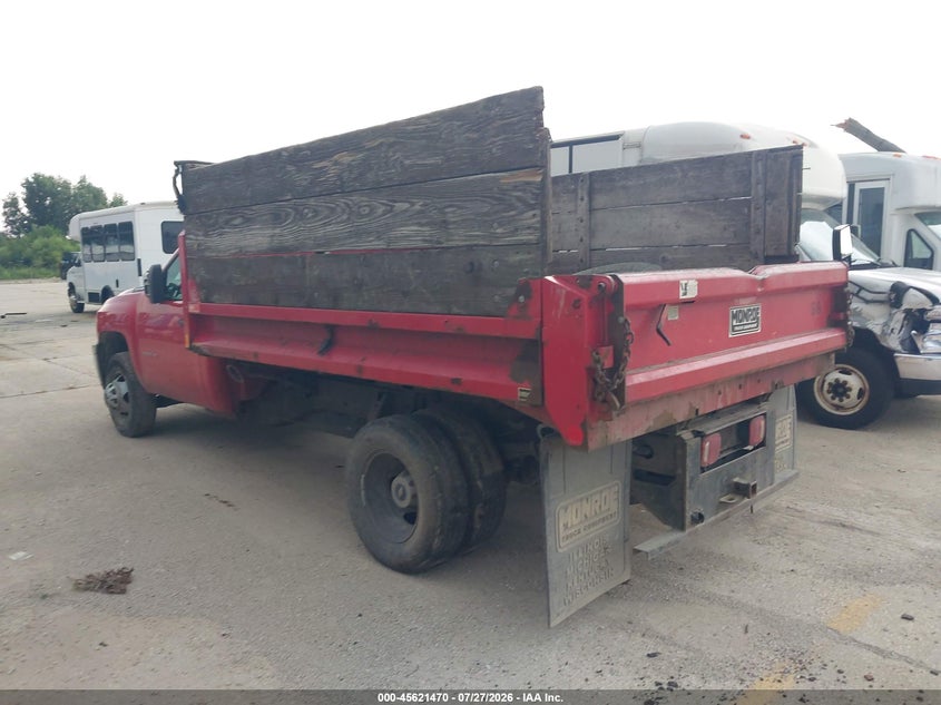 2014 CHEVROLET SILVERADO 3500HD CHASSIS auction photo 3