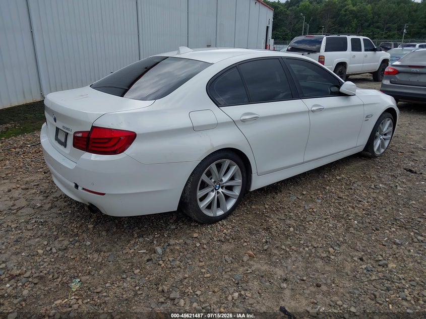 2011 BMW 535I auction photo 4