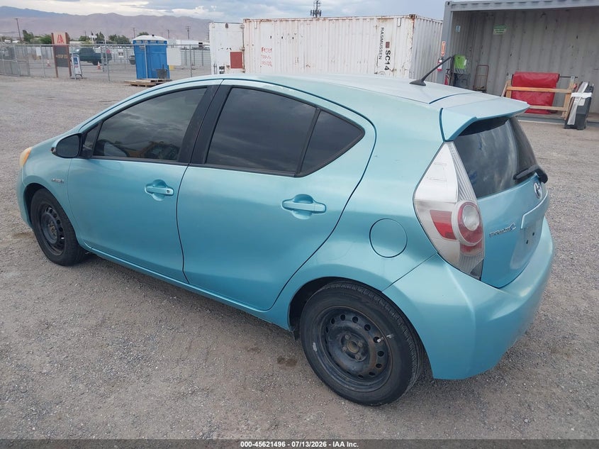 2014 TOYOTA PRIUS C auction photo 3