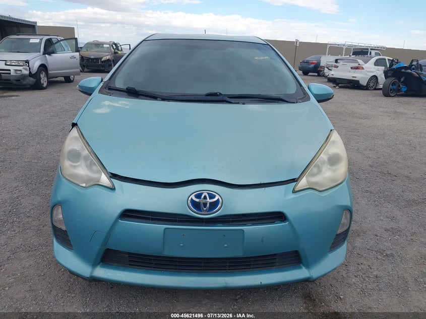 2014 TOYOTA PRIUS C auction photo 6