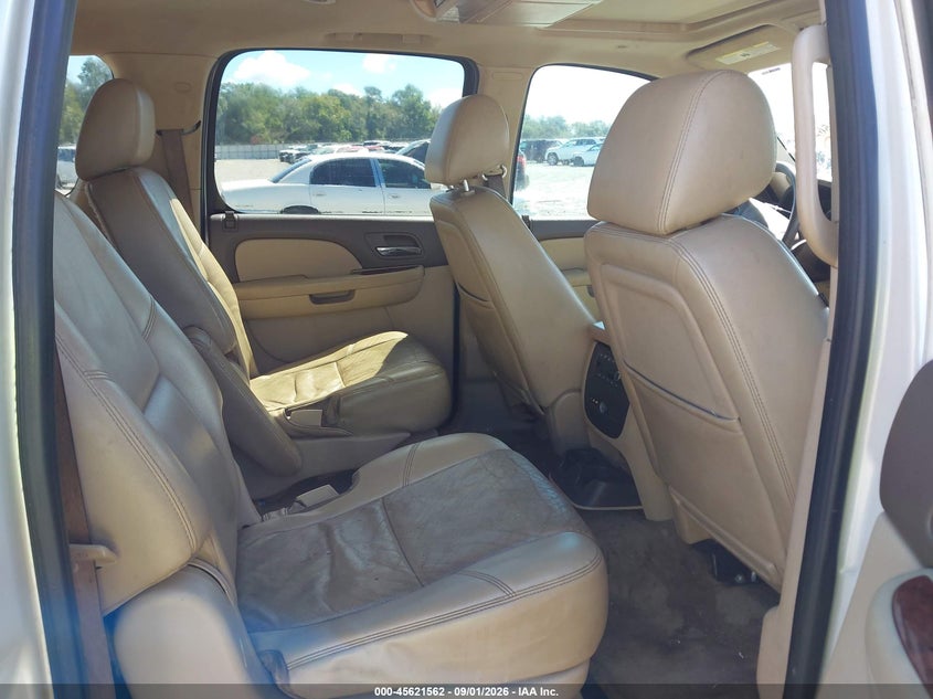 2011 GMC YUKON SPORT UTILITY VEHICLE 5.3L V-8 VVT, 320HP