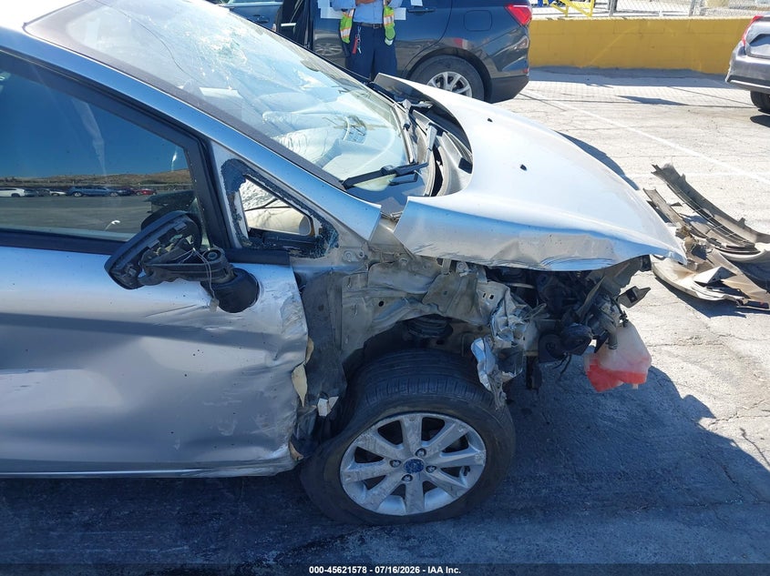 2013 Ford Fiesta Se VIN: 3FADP4EJ4DM200894 Lot: 45621578