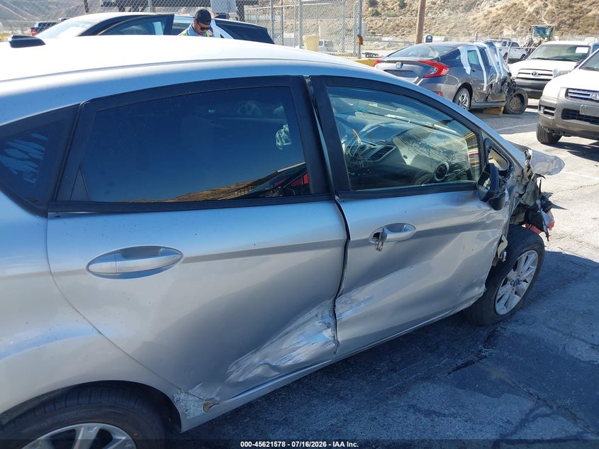 2013 Ford Fiesta Se VIN: 3FADP4EJ4DM200894 Lot: 45621578