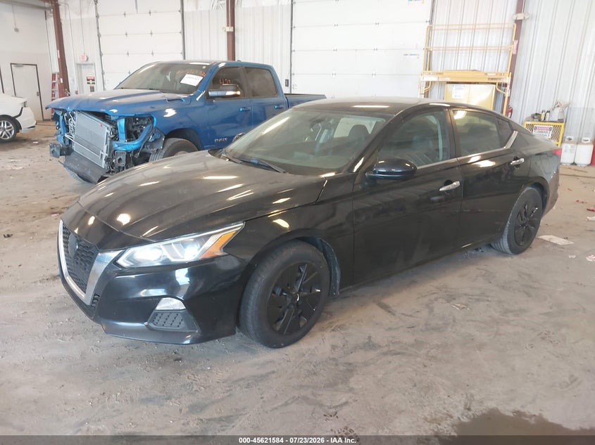 2019 NISSAN ALTIMA auction photo 2