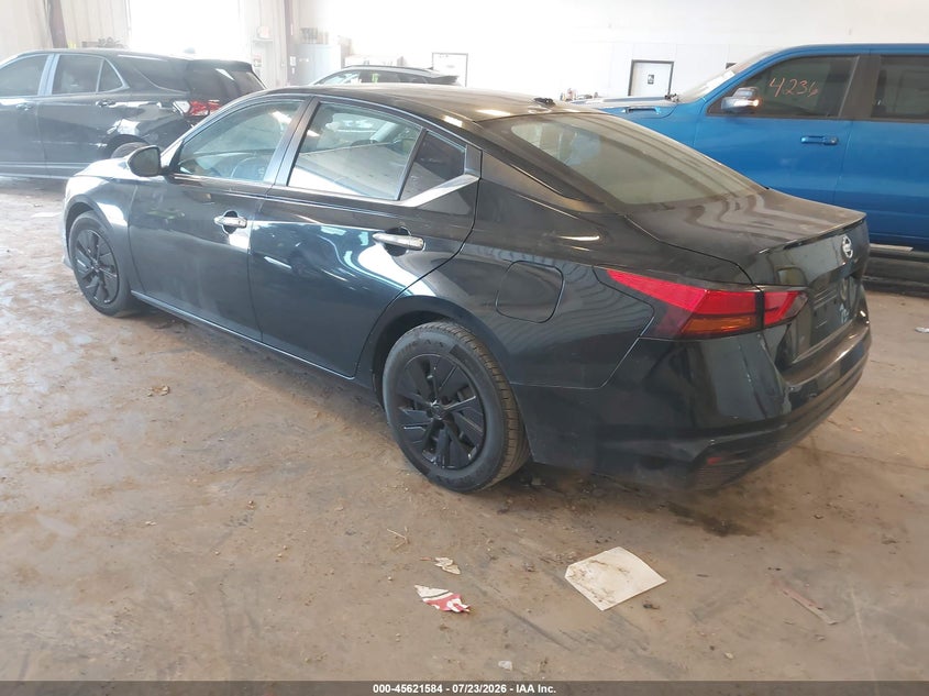 2019 NISSAN ALTIMA auction photo 3