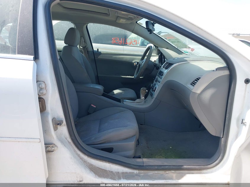 2011 CHEVROLET MALIBU auction photo 5