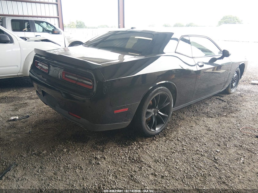 Vin: 2c3cdzag1gh245482, lot: 46120147, dodge challenger sxt 20164