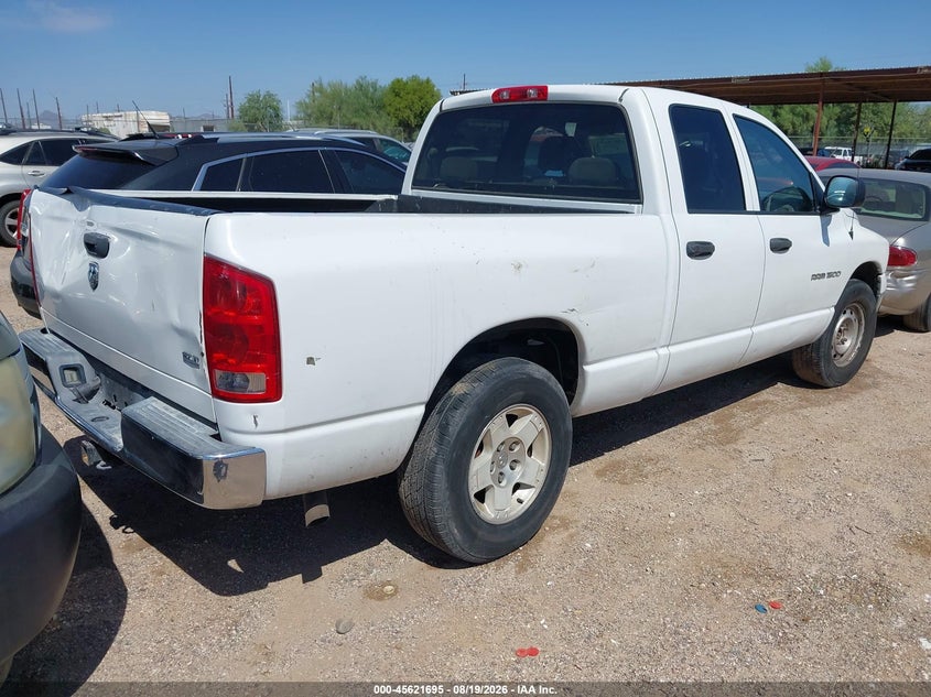 2005 DODGE RAM 1500 auction photo 4