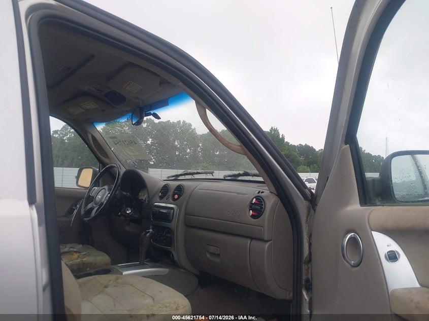 2003 JEEP LIBERTY auction photo 5