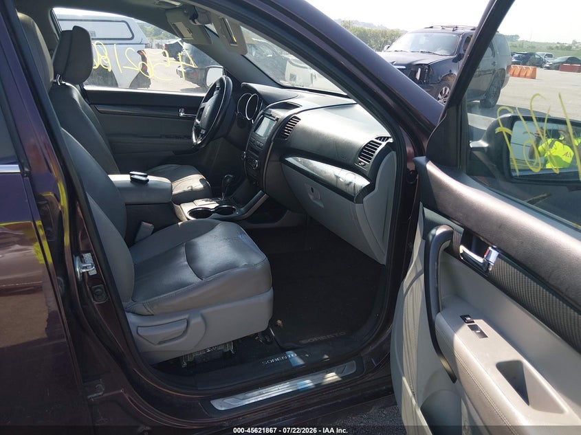 2011 KIA SORENTO auction photo 5