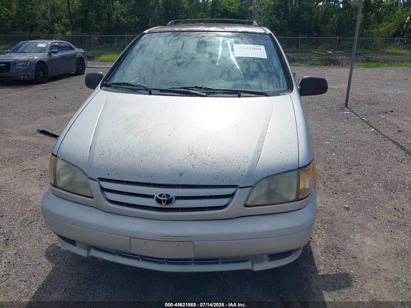 2002 Toyota Sienna Le VIN: 4T3ZF13C62U507596 Lot: 45621869