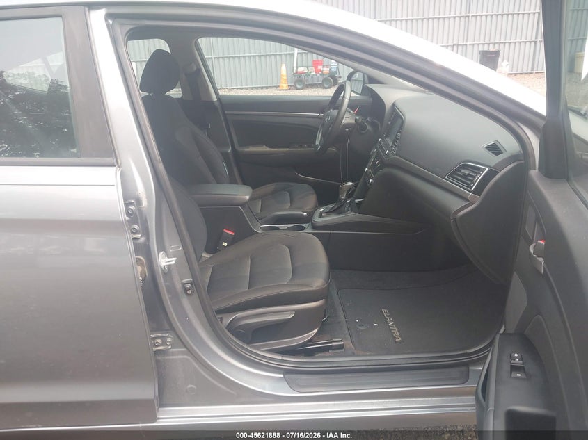 AtlanticExpress - Hyundai Elantra