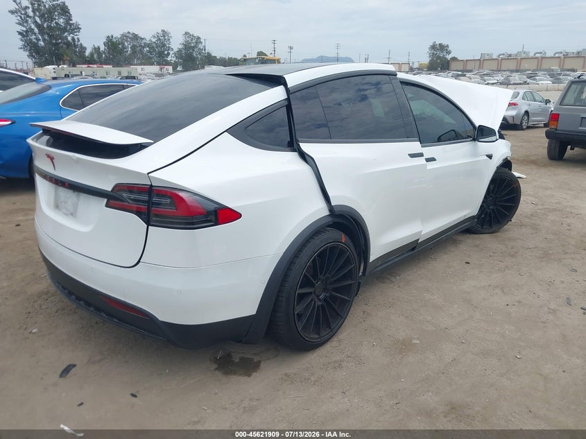 2017 TESLA MODEL X auction photo 4