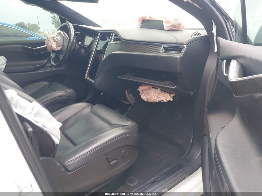 2017 TESLA MODEL X auction photo 5