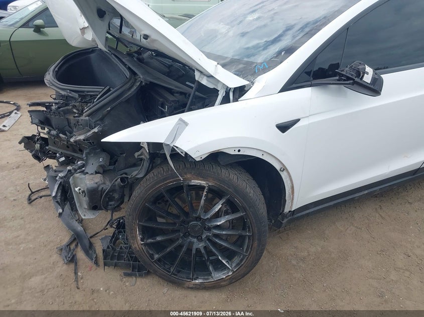 2017 TESLA MODEL X auction photo 6