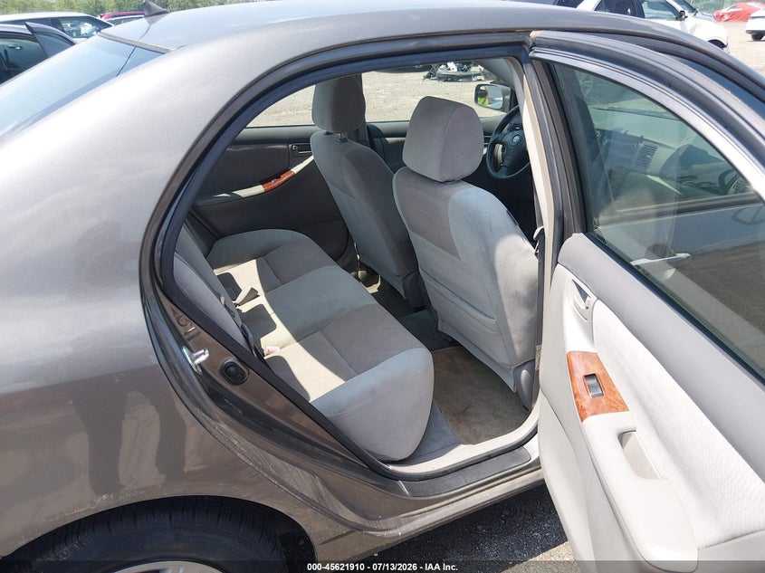 2007 TOYOTA COROLLA auction photo 8