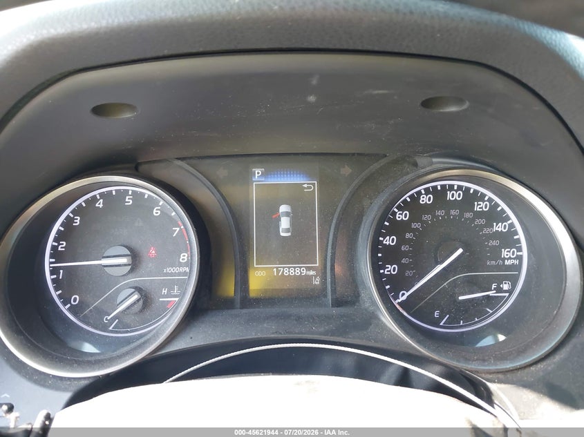 2021 TOYOTA CAMRY auction photo 7