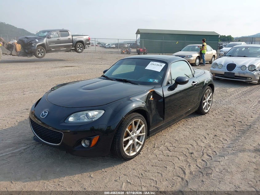 2011 MAZDA MX-5 MIATA auction photo 2