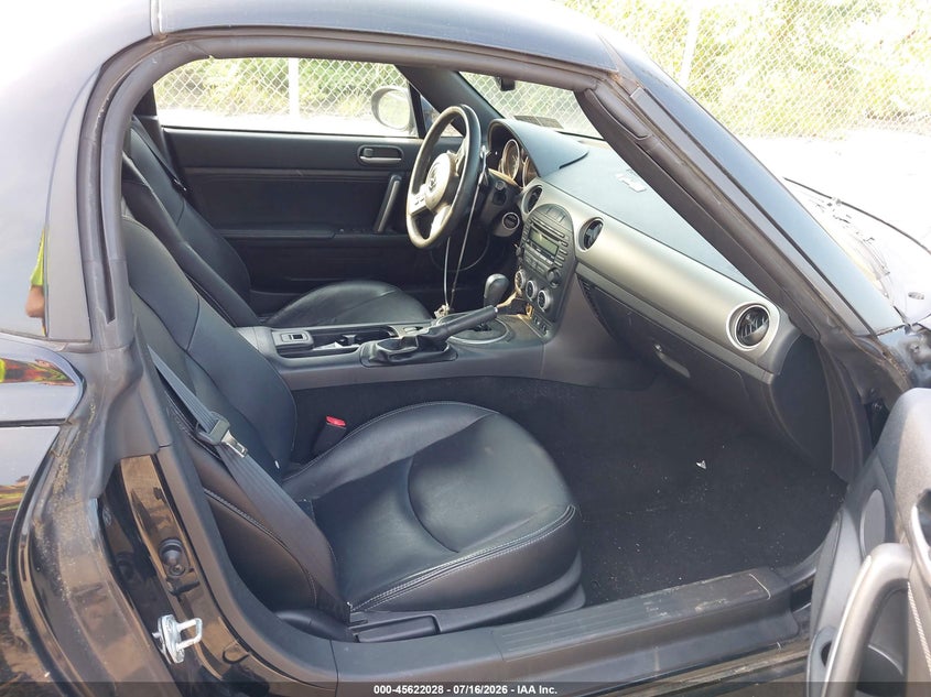 2011 MAZDA MX-5 MIATA auction photo 5