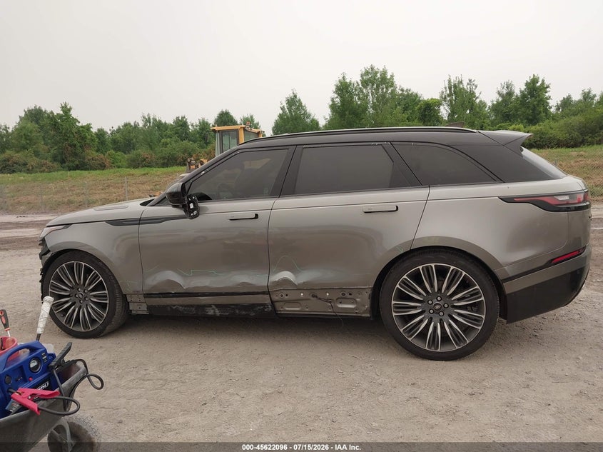 2018 Land Rover Range Rover Velar P380 First Edition/P380 Hse R-Dynamic VIN: SALYM2RV0JA766414 Lot: 45622096