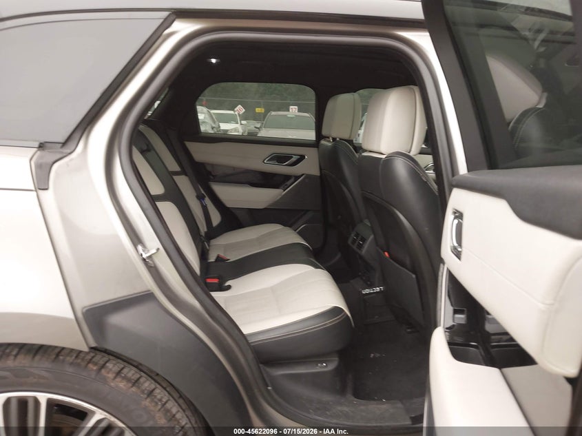 2018 Land Rover Range Rover Velar P380 First Edition/P380 Hse R-Dynamic VIN: SALYM2RV0JA766414 Lot: 45622096