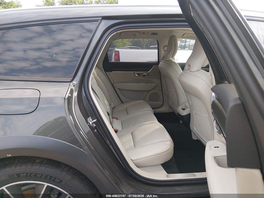 2020 Volvo V90 Cross Country T6 VIN: YV4A22NL5L1115928 Lot: 45622157