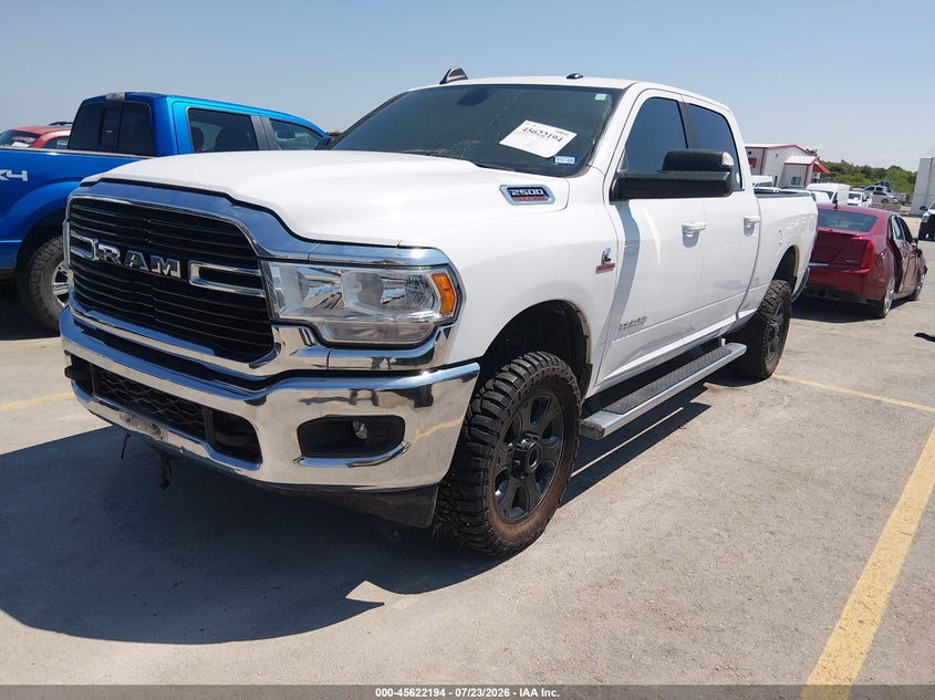 Vin: 3c6ur5dl8mg676875, lot: 46120660, ram 2500 big horn  4x4 6'4 box 20212