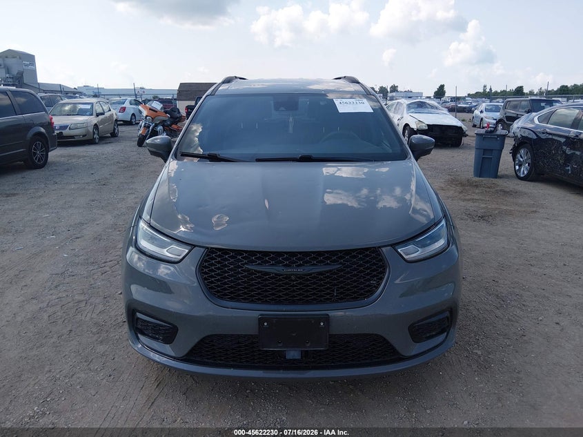 2023 Chrysler Pacifica Touring L VIN: 2C4RC1BG5PR517065 Lot: 45622230