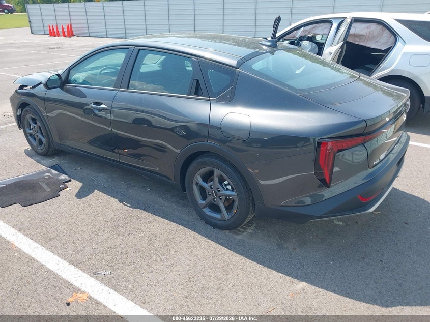 Vin: 3kpft4dexte333185, lot: 46120701, kia k4 lxs 20263