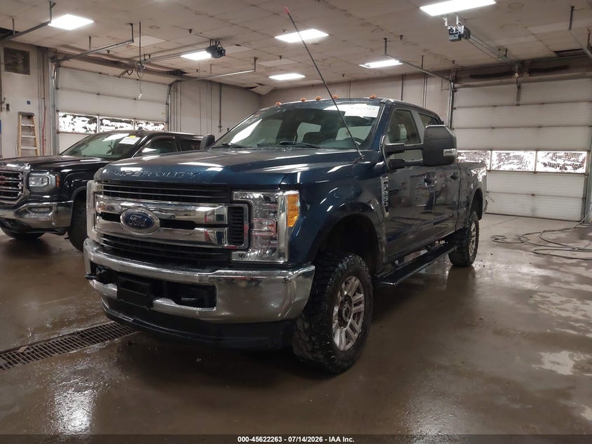 2017 FORD F-250 auction photo 2