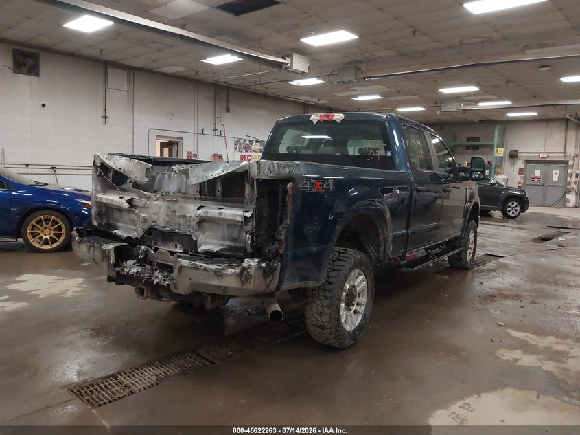 2017 FORD F-250 auction photo 4