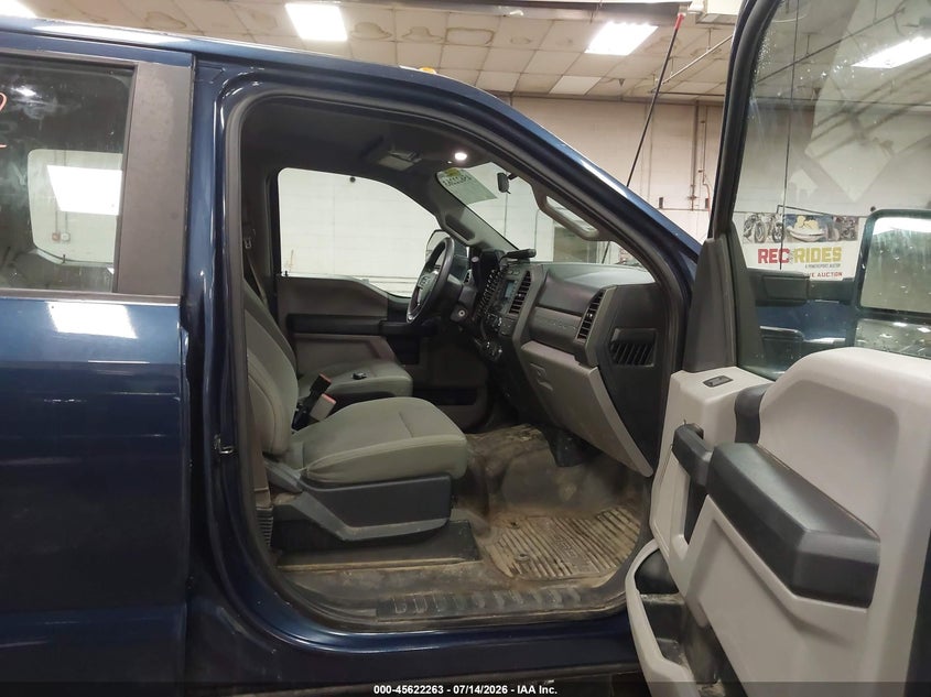 2017 FORD F-250 auction photo 5