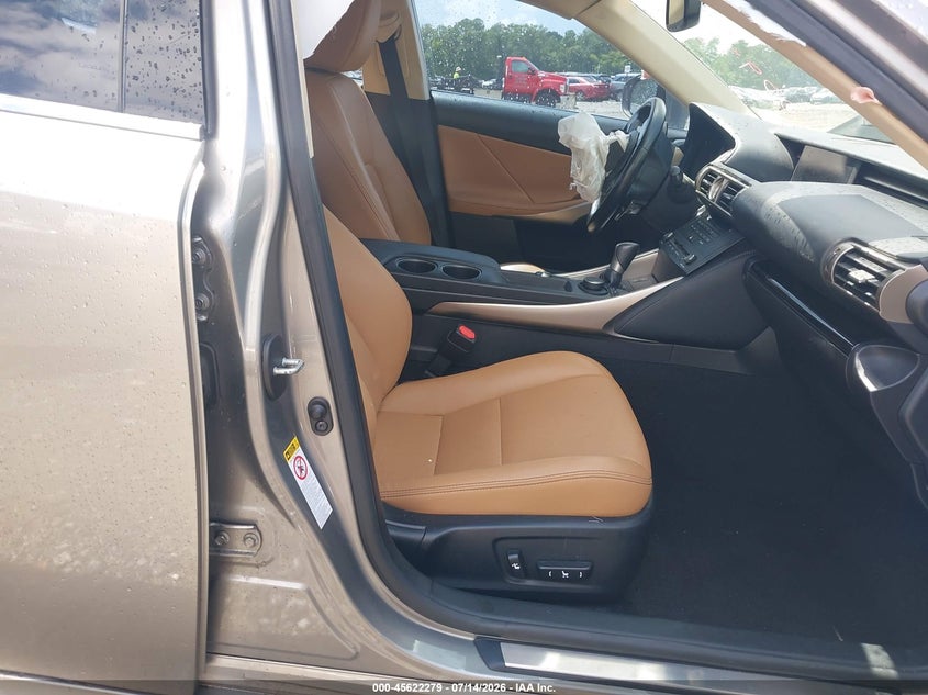 2016 LEXUS IS 300 auction photo 5