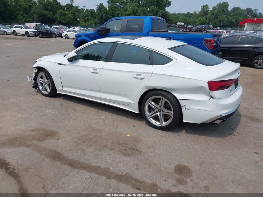 Vin: waudacf58na029361, lot: 46120809, audi a5 sportback premium 45 tfsi s line quattro s tronic 20223