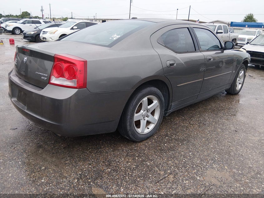 Vin: 2b3ca3cv4ah234370, lot: 46120839, dodge charger sxt 20104