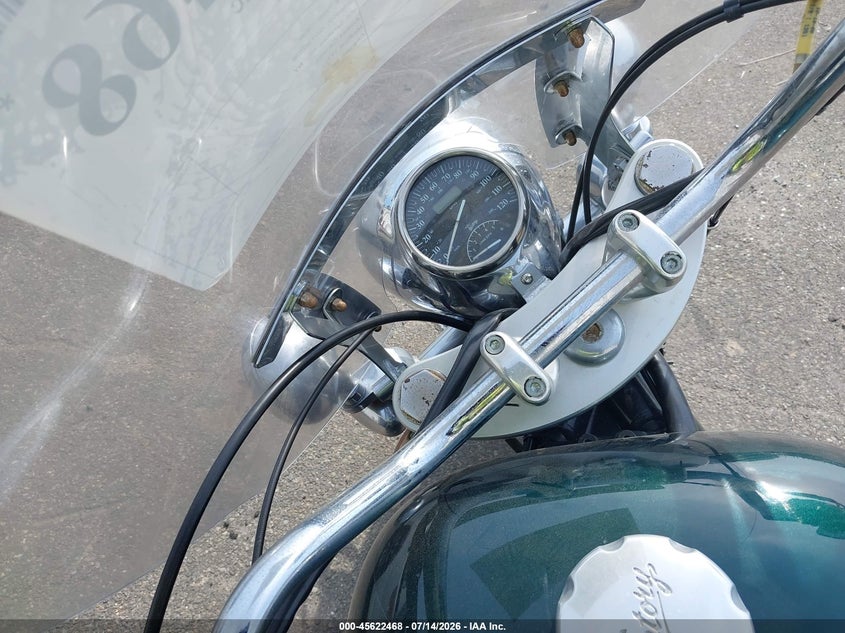 2001 Victory Motorcycles V92 C Deluxe VIN: 5VPCD15D413000846 Lot: 45622468