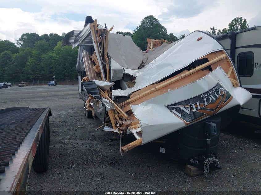 2022 WILDWOOD M-31KQBTS auction photo 1