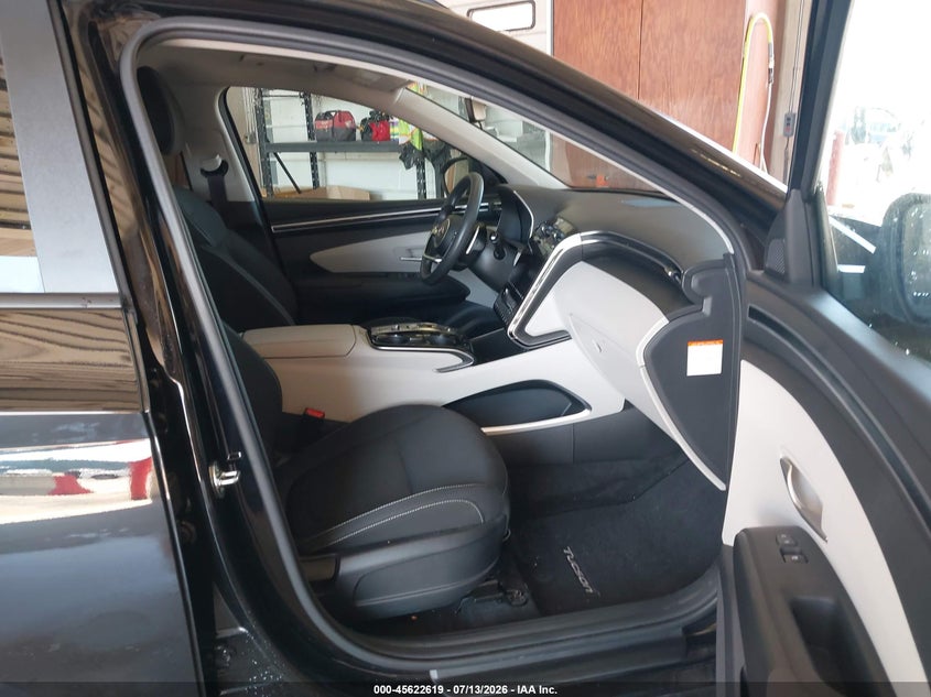 2024 HYUNDAI TUCSON PLUG-IN HYBRID auction photo 5