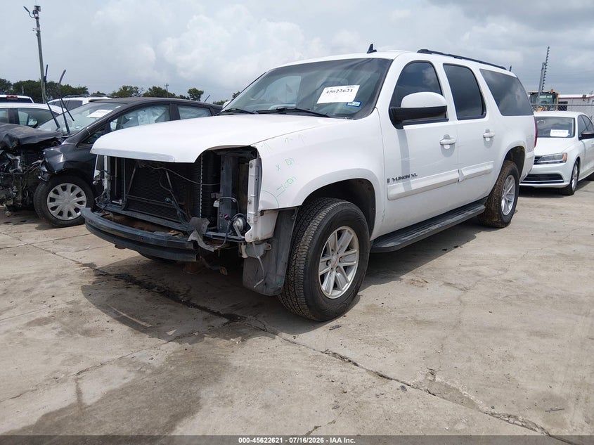2007 GMC YUKON XL auction photo 2
