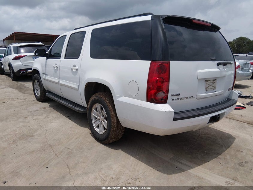 2007 GMC YUKON XL auction photo 3
