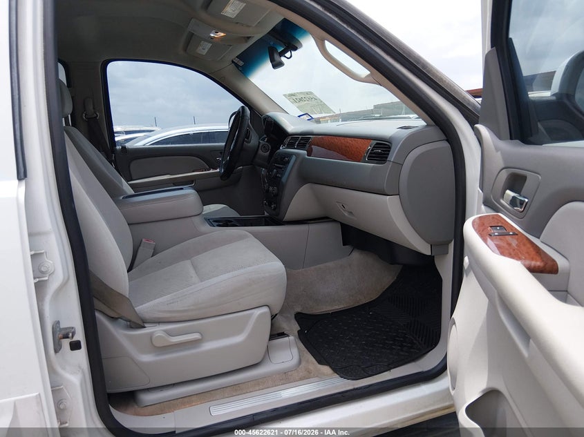 2007 GMC YUKON XL auction photo 5