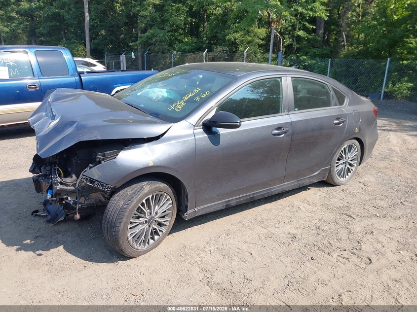 2023 KIA FORTE auction photo 2