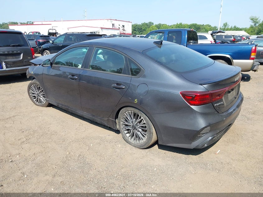2023 KIA FORTE auction photo 3