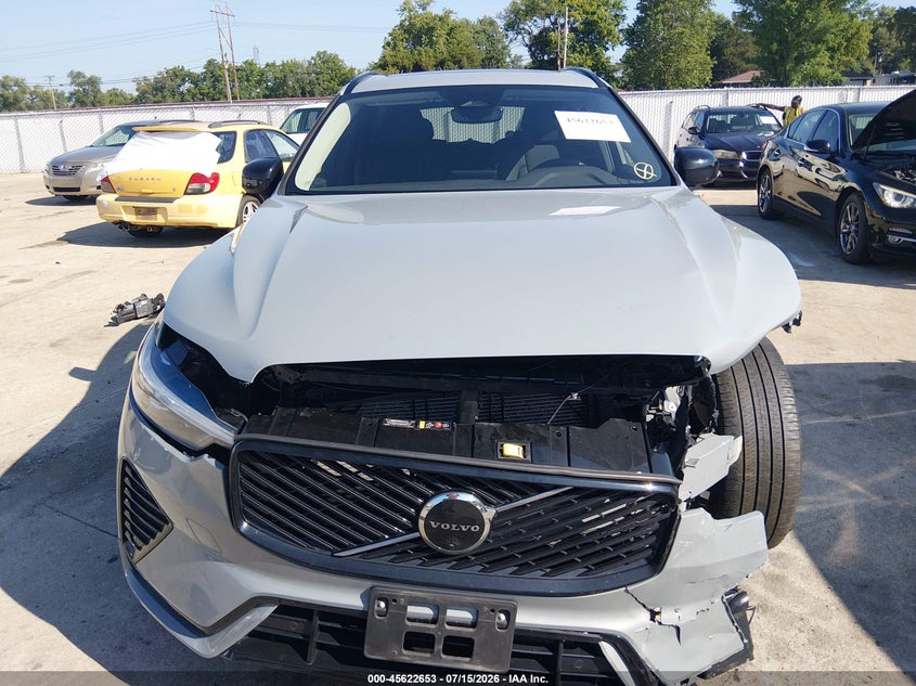2026 Volvo Xc60 B5 Plus VIN: YV4M12RC5T1382450 Lot: 45622653