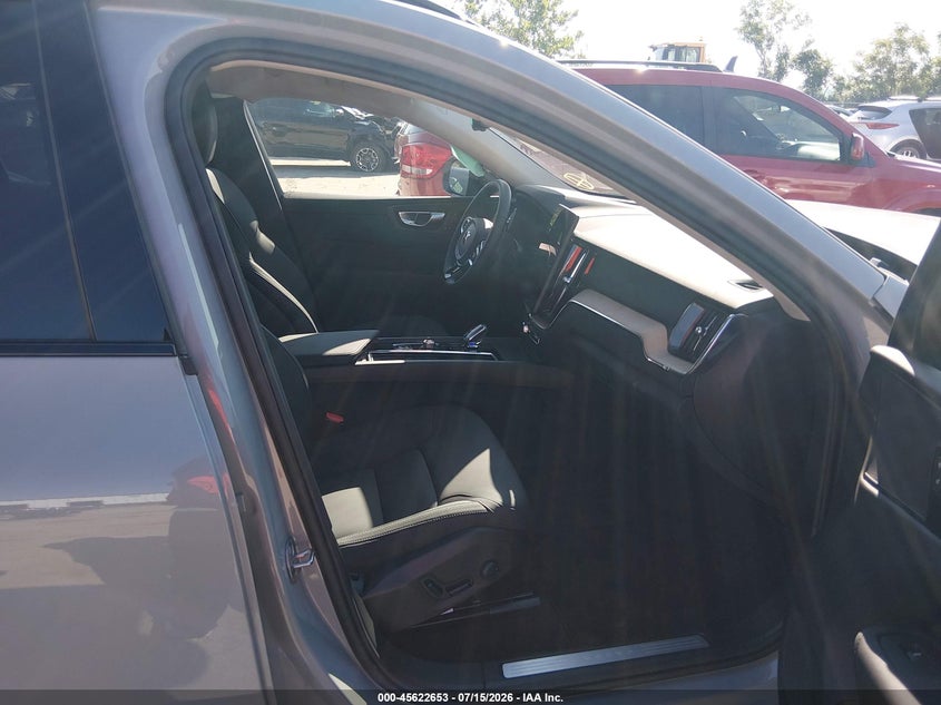 2026 Volvo Xc60 B5 Plus VIN: YV4M12RC5T1382450 Lot: 45622653