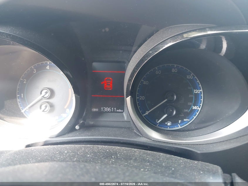 2014 TOYOTA COROLLA auction photo 7