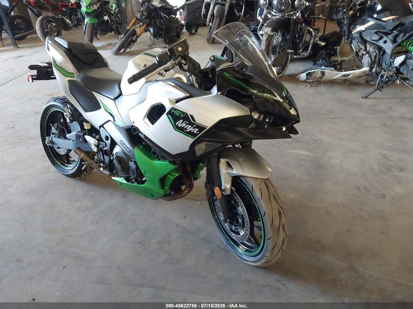 2024 Kawasaki Cx500