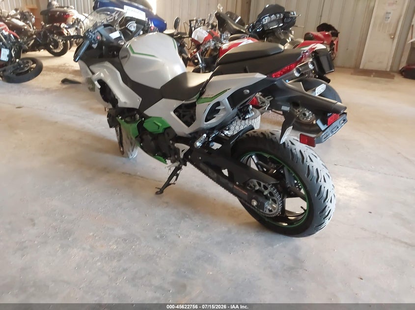 2024 KAWASAKI CX500 auction photo 3
