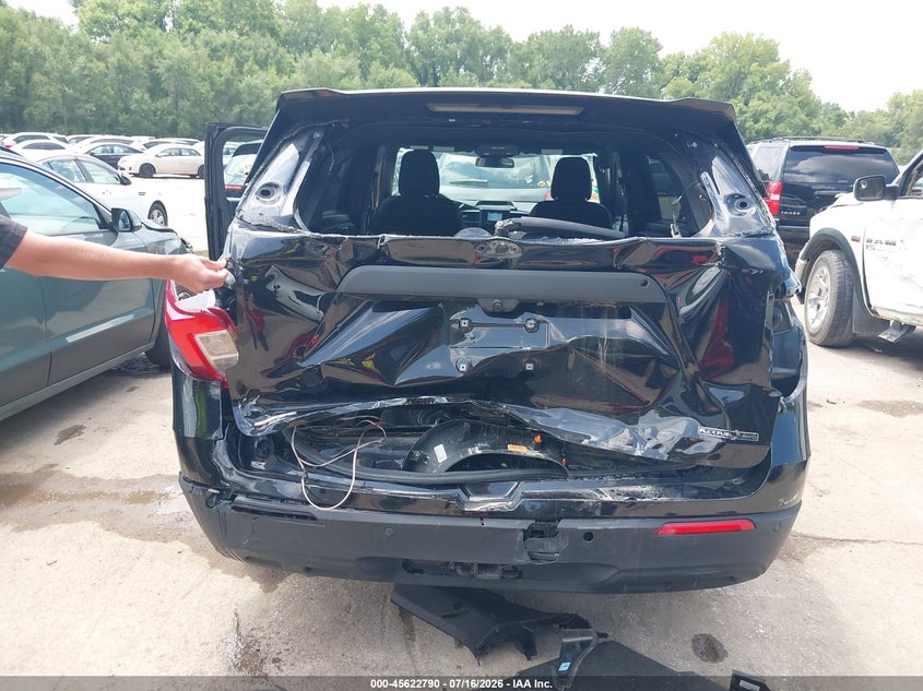 2023 FORD POLICE INTERCEPTOR UTILITY auction photo 6
